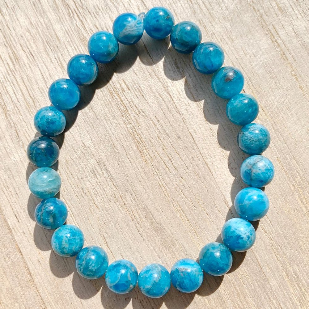 7.5mm Blue Apatite Bead Chakra Bracelet Handmade - Picture 5 of 9